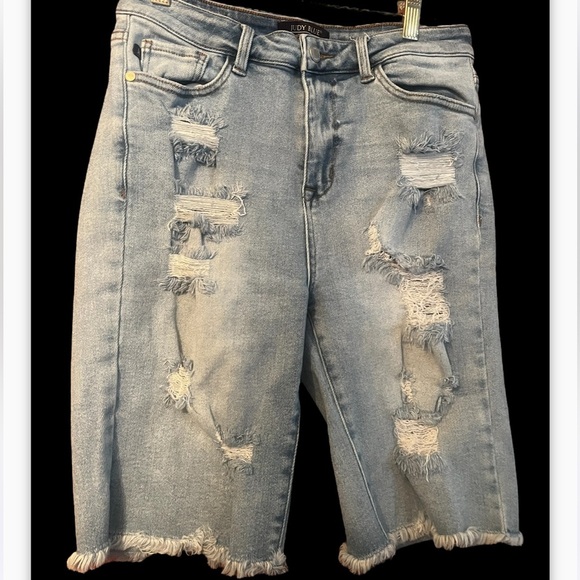 Judy Blue Distressed High Rise Shorts style JB1582 Sz L Women - Picture 4 of 9